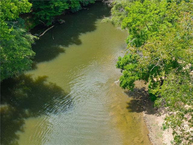 92 Bamby Lane, Ellijay, GA 30540