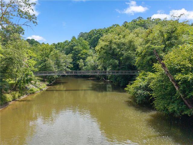 92 Bamby Lane, Ellijay, GA 30540