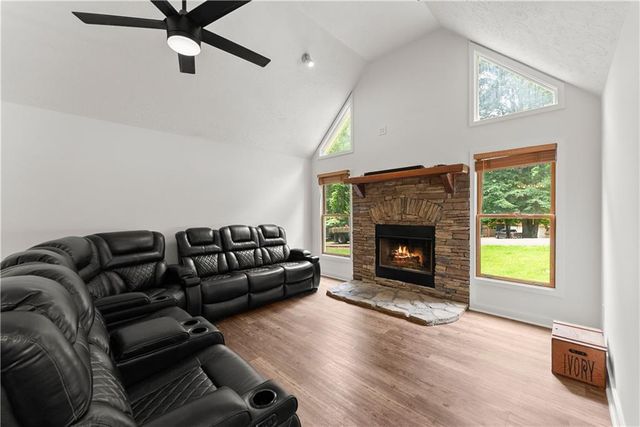 92 Bamby Lane, Ellijay, GA 30540