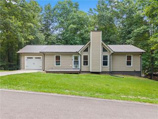 92 Bamby Lane, Ellijay, GA 30540