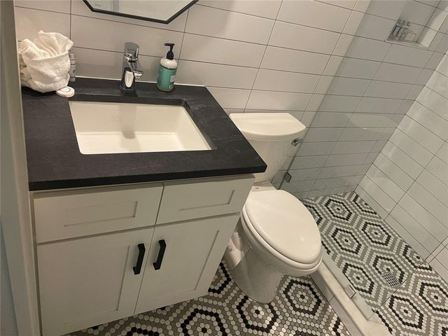 1910 MORRILL STREET 6, Sarasota, FL 34236