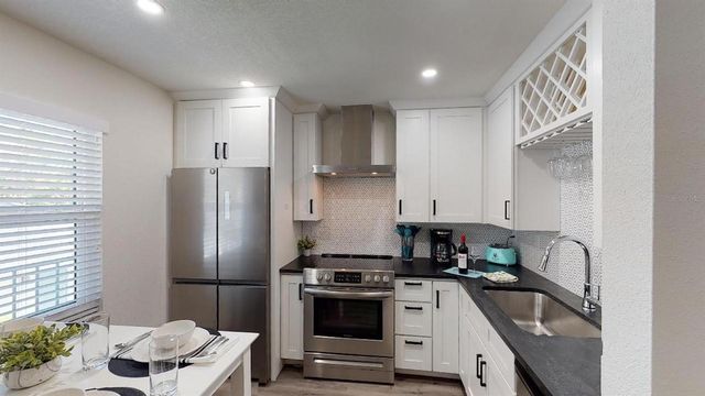1910 MORRILL STREET 6, Sarasota, FL 34236