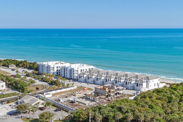 805 46th Place #9, Vero Beach, FL 32963