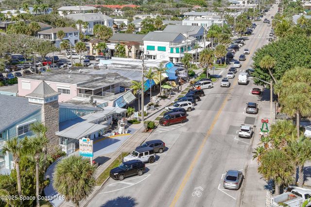 805 46th Place #9, Vero Beach, FL 32963