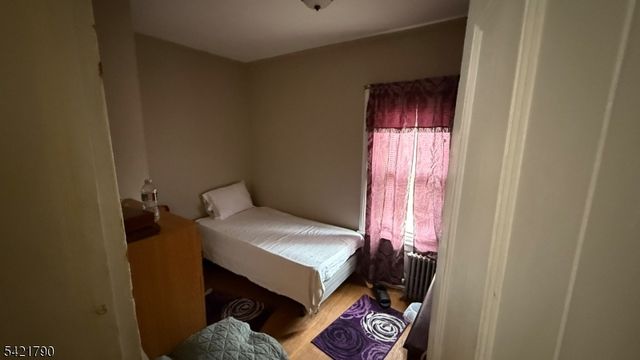 614 S Park St, Elizabeth City, NJ 07206