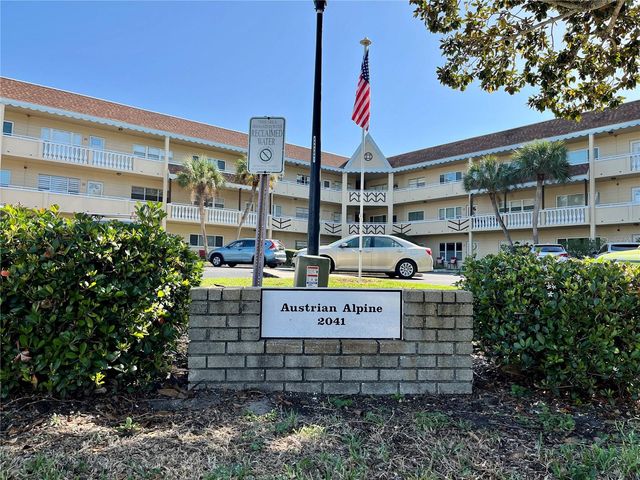 2041 AUSTRALIA WAY W 49, Clearwater, FL 33763