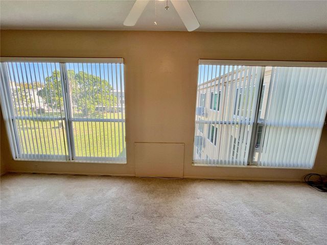 2041 AUSTRALIA WAY W 49, Clearwater, FL 33763