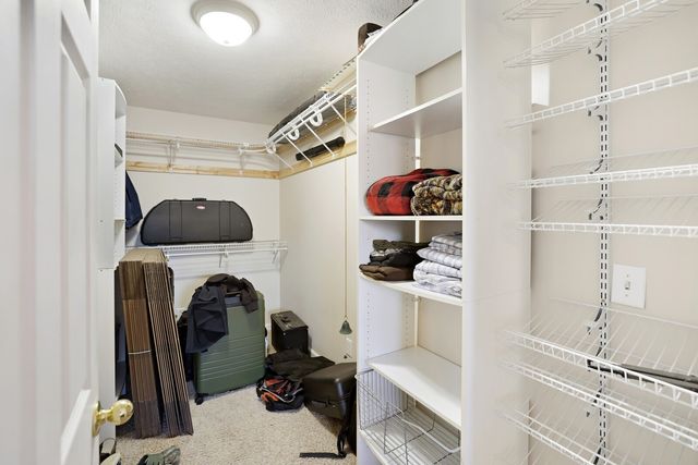 725 Calvert Ridge Rd, Westmoreland, TN 37186