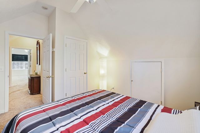 725 Calvert Ridge Rd, Westmoreland, TN 37186