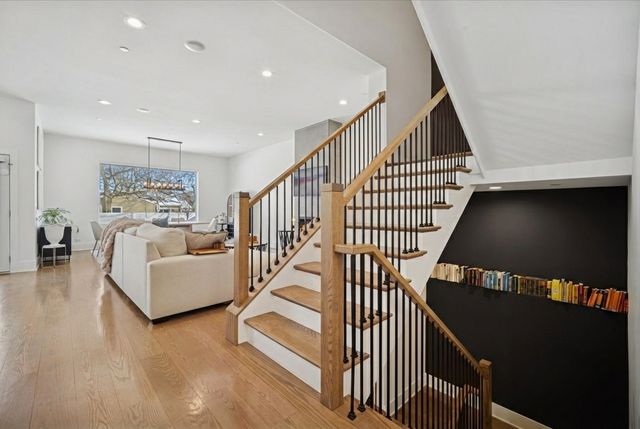 1443 Church Street, Northbrook, IL 60062