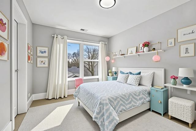 1443 Church Street, Northbrook, IL 60062