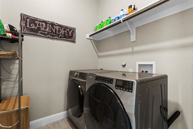 140 Highgate Drive, Venus, TX 76084