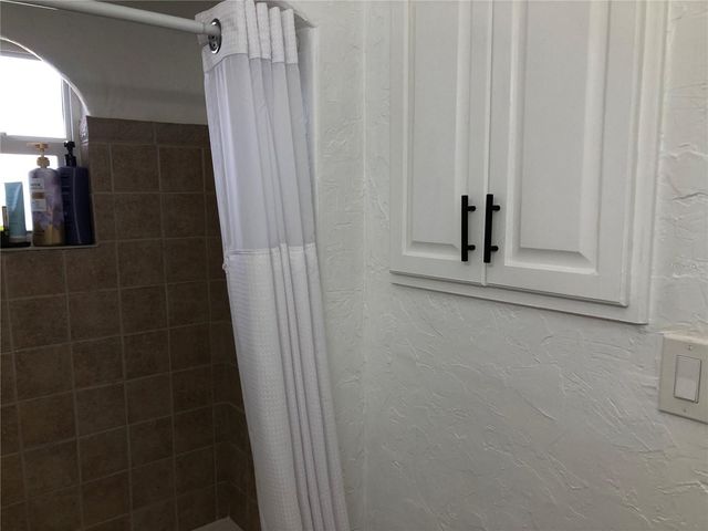 5253 2ND AVENUE N, St Petersburg, FL 33710