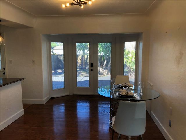 5253 2ND AVENUE N, St Petersburg, FL 33710