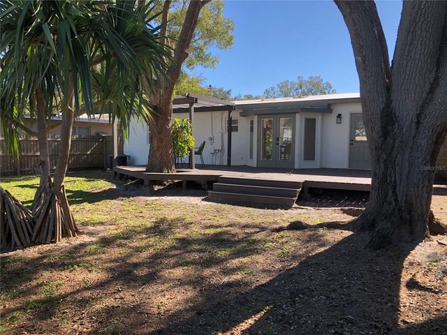 5253 2ND AVENUE N, St Petersburg, FL 33710