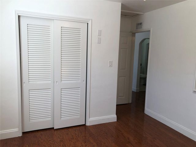 5253 2ND AVENUE N, St Petersburg, FL 33710