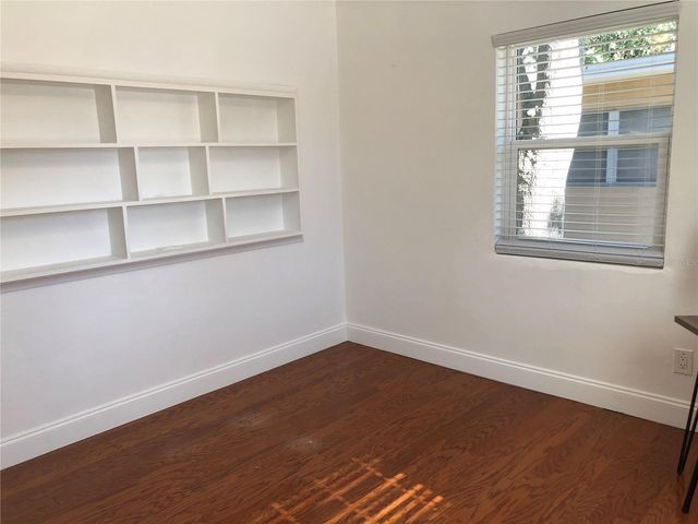 5253 2ND AVENUE N, St Petersburg, FL 33710