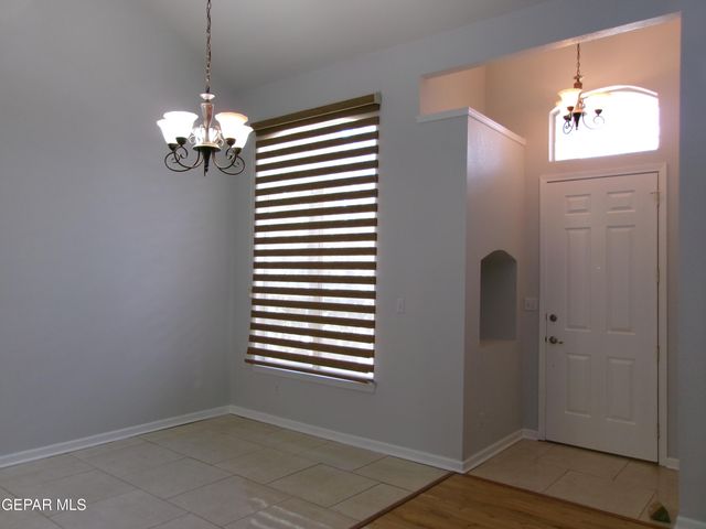 304 ALEX NICHOLAS Court, El Paso, TX 79932