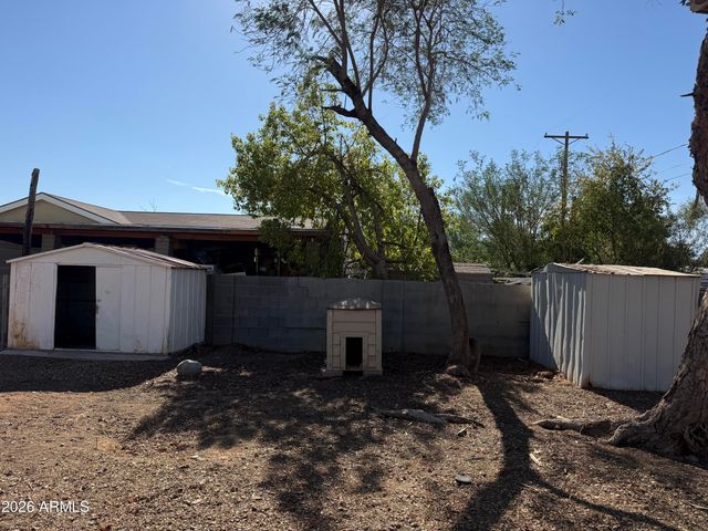 8022 E 6TH Avenue, Mesa, AZ 85208