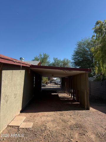 8022 E 6TH Avenue, Mesa, AZ 85208