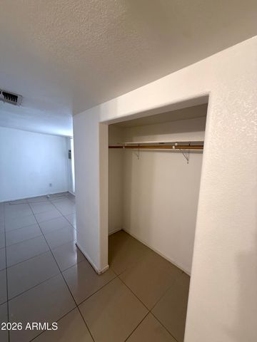 8022 E 6TH Avenue, Mesa, AZ 85208