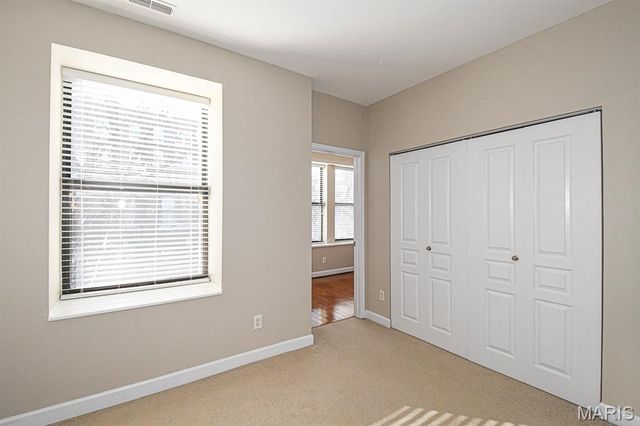 615 Clara Avenue 14, St Louis, MO 63112