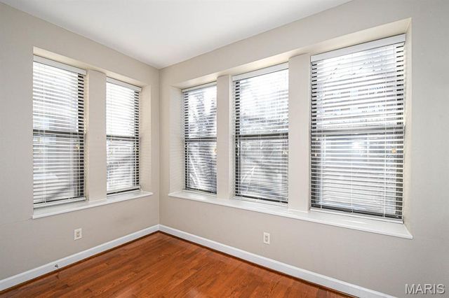 615 Clara Avenue 14, St Louis, MO 63112