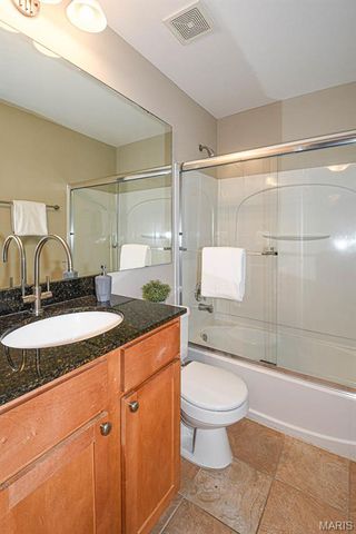 615 Clara Avenue 14, St Louis, MO 63112