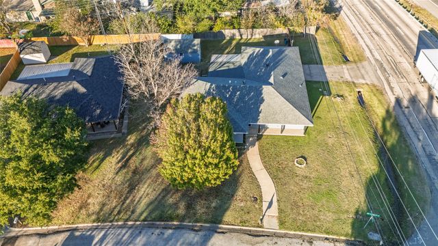 2500 Burnett Drive, Greenville, TX 75402