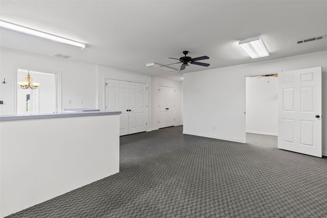 2500 Burnett Drive, Greenville, TX 75402