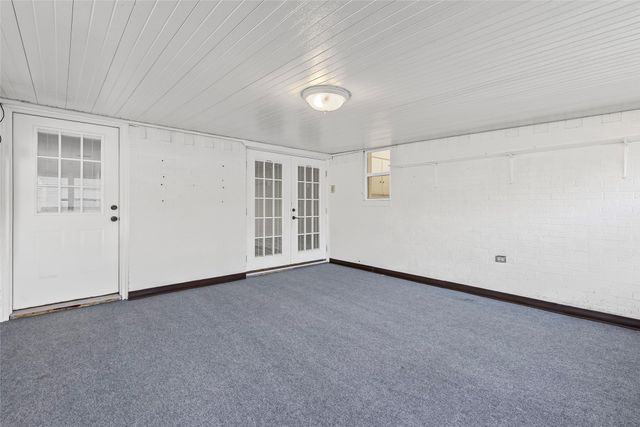 2500 Burnett Drive, Greenville, TX 75402