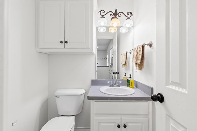 2500 Burnett Drive, Greenville, TX 75402