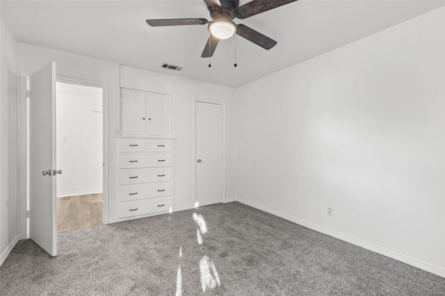 2500 Burnett Drive, Greenville, TX 75402