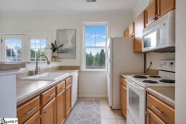 12 Harvley Street, Greenville, SC 29609