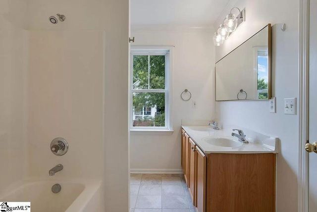 12 Harvley Street, Greenville, SC 29609