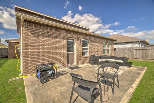 8730 Willet Street, Baytown, TX 77521