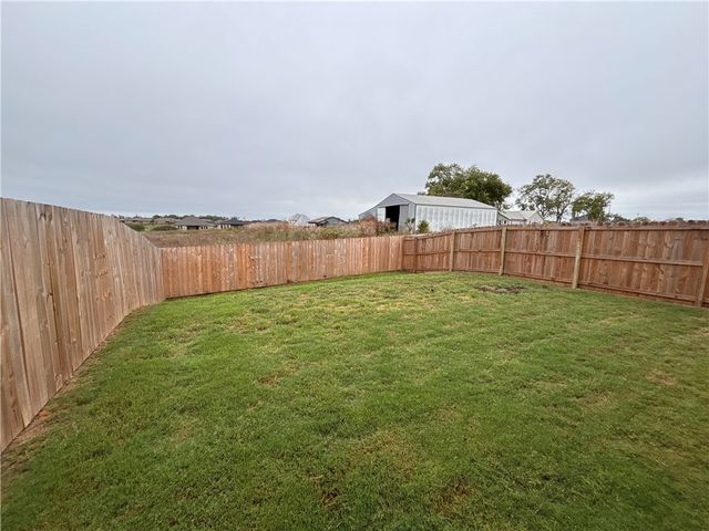 617 68th Avenue, Highfill, AR 72712