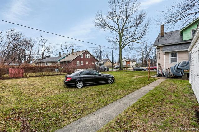 14902 Wisconsin Street, Detroit, MI 48238