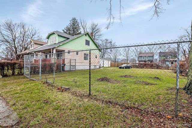 14902 Wisconsin Street, Detroit, MI 48238