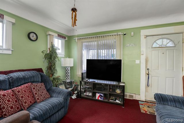 14902 Wisconsin Street, Detroit, MI 48238