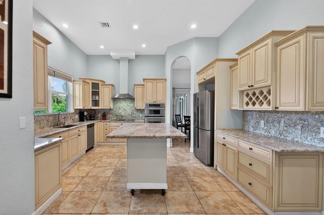 16541 SW 62nd Street, Southwest Ranches, FL 33331