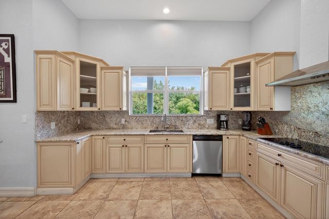 16541 SW 62nd Street, Southwest Ranches, FL 33331