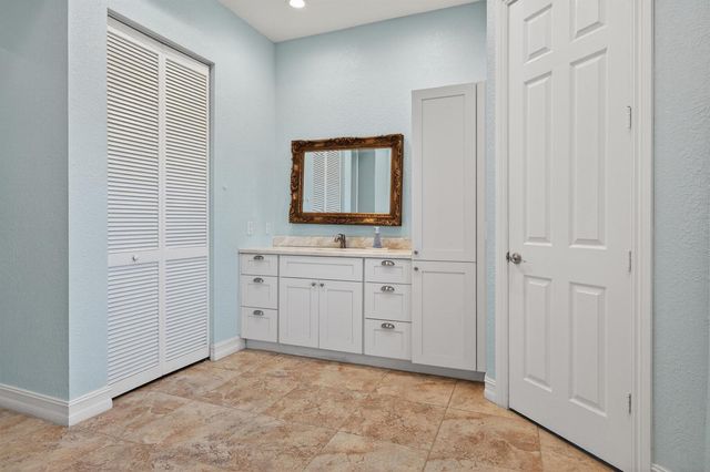 16541 SW 62nd Street, Southwest Ranches, FL 33331