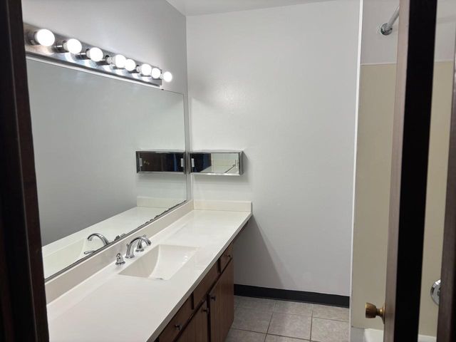 44 N Lakewood Gardens Lane, Madison, WI 53704