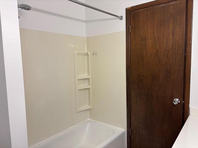 44 N Lakewood Gardens Lane, Madison, WI 53704