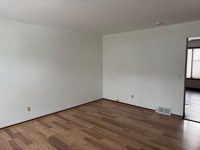 44 N Lakewood Gardens Lane, Madison, WI 53704