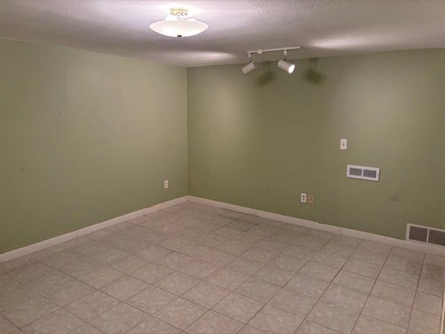 44 N Lakewood Gardens Lane, Madison, WI 53704