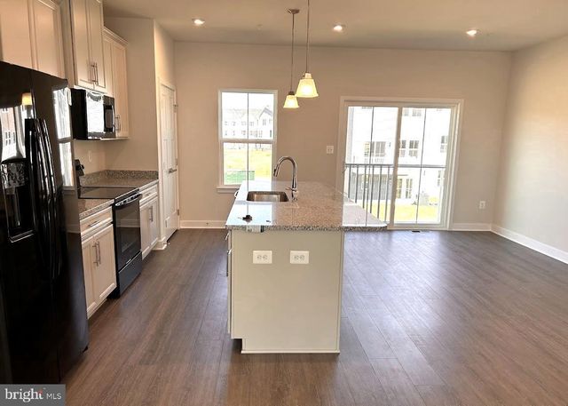 7924 OLIVE BRANCH LN, Laurel, MD 20723