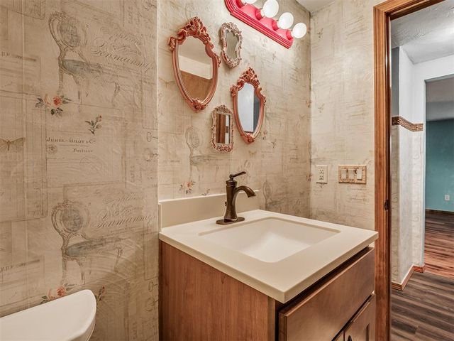 8405 S Brookline Avenue, Oklahoma City, OK 73159
