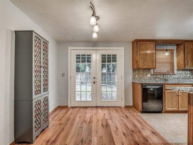 8405 S Brookline Avenue, Oklahoma City, OK 73159